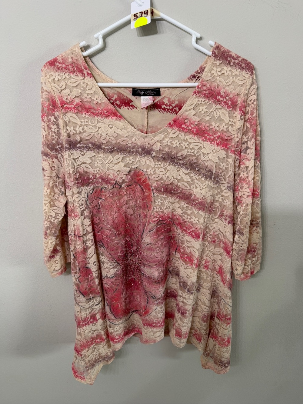 Women’s Only Nine Pink and Cream Lace V-Neck Tunic with Floral Motif Size 2X